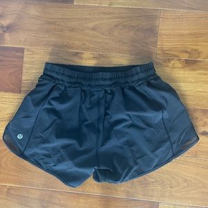 black Lululemon running shorts